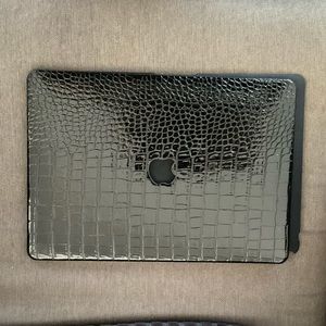 MacBook Pro computer case